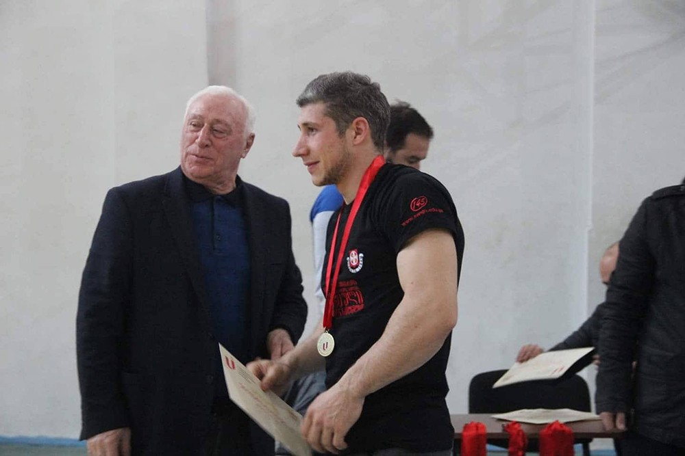 ქართული უნივერსიტეტის სტუდენტი გოჩა სიჭინავა საქართველოს ჩემპიონია