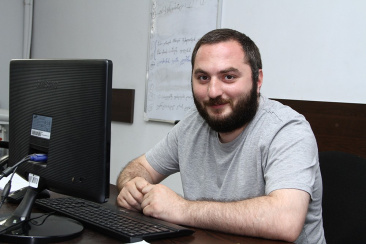 გიორგი ფერაძე